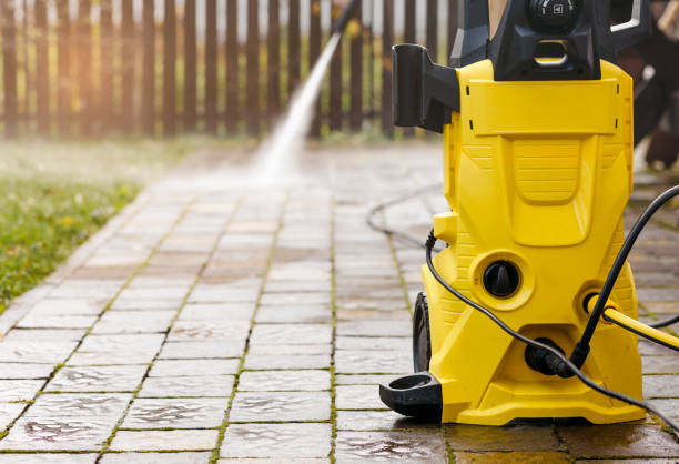 Best Gas Station Cleaning  in Lindsay, CA